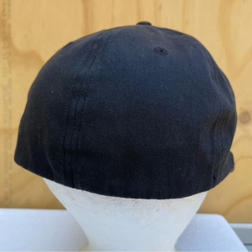 Disney Hat Youth ,one size ,Stretch Blue Mohawk Mickey Mouse Fitted Baseball Cap